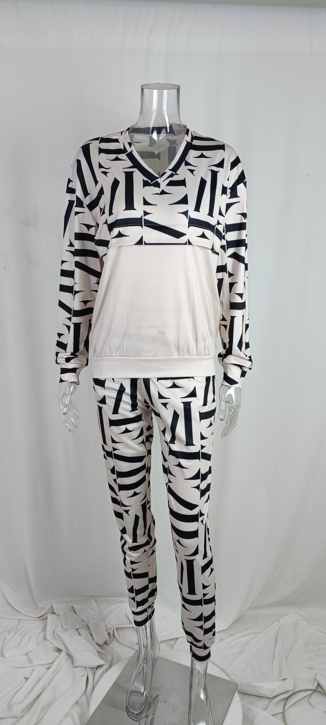 Ensemble de survêtement moderne pour femmes